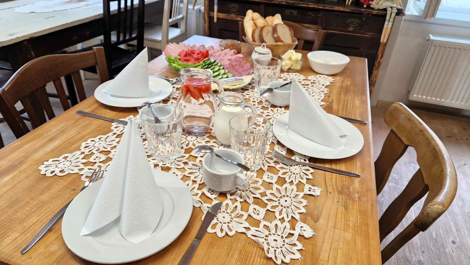 Brniste Apartmany Vcelin מראה חיצוני תמונה